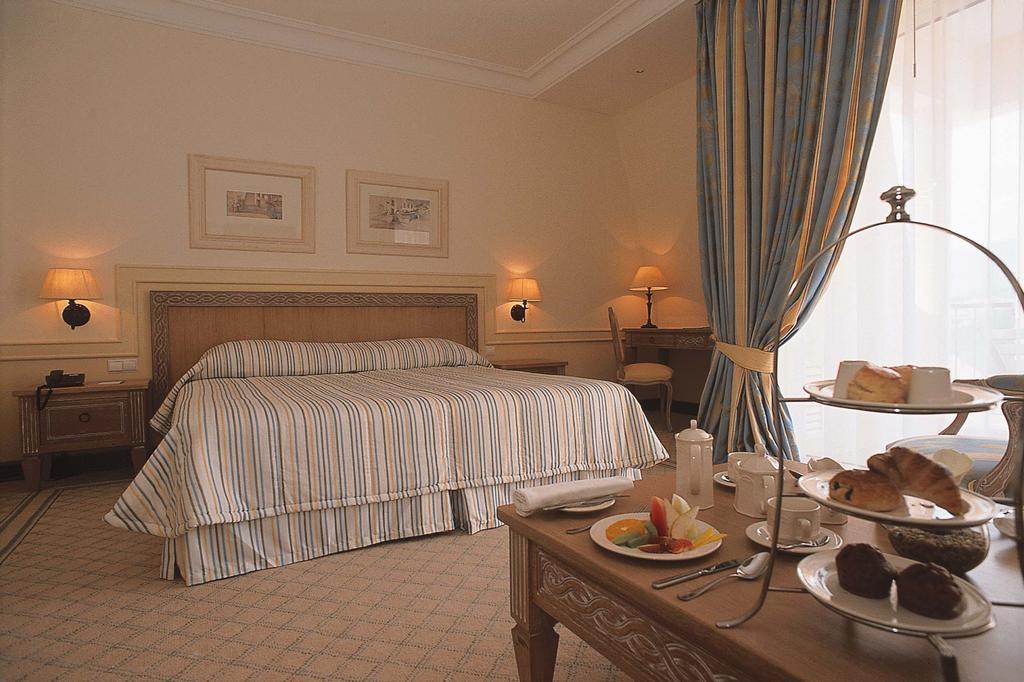 Pestana Royal All Inclusive Ocean & Spa Resort Funchal  Room photo